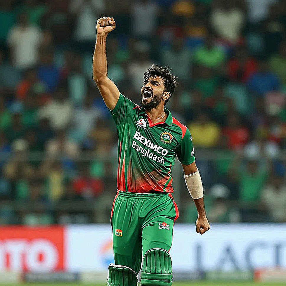 শামির বাদ পড়া: ১৬.৭২ গড়ের আড়ালে লুকানো যে সংখ্যাটি কেউ পড়ছে না
