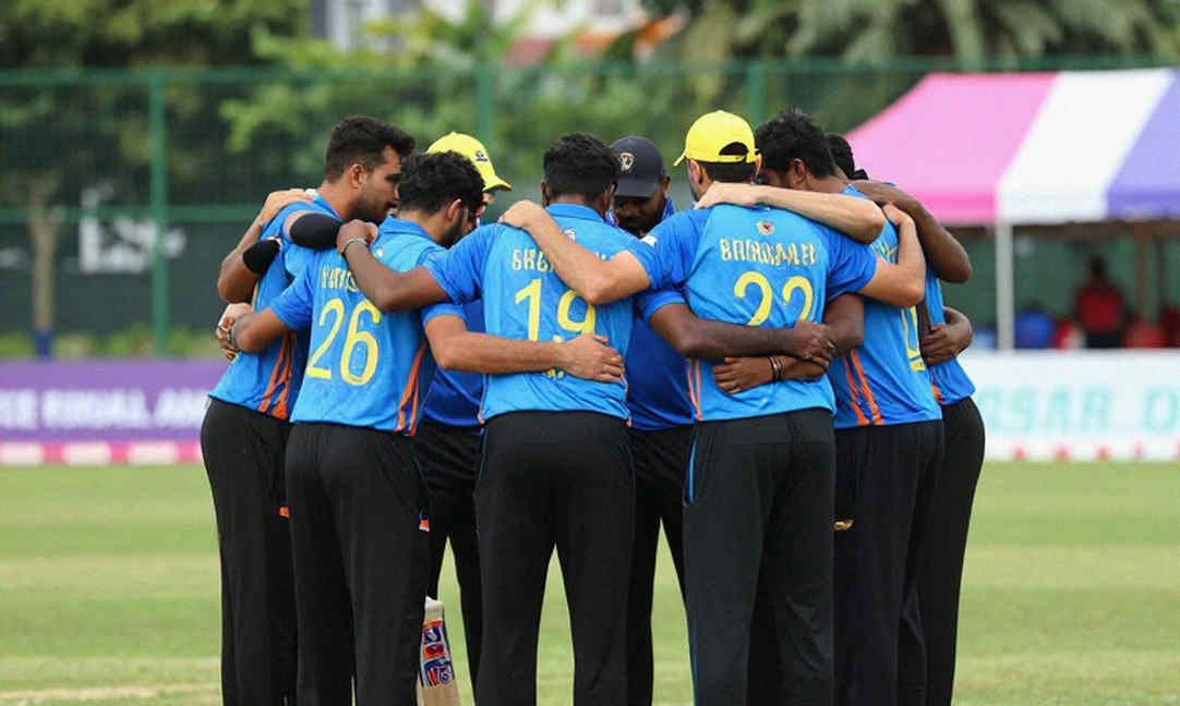 নিলামে হাত উঠল না, তিন দিন পরে চুক্তি হলো: ক্রিকেটের ট্রান্সফার বাজারে আসল দামটা কী নিলামে হাত উঠল না, তিন দিন পরে চুক্তি হলো: ক্রিকেটের ট্রান্সফার বাজারে আসল দামটা কী