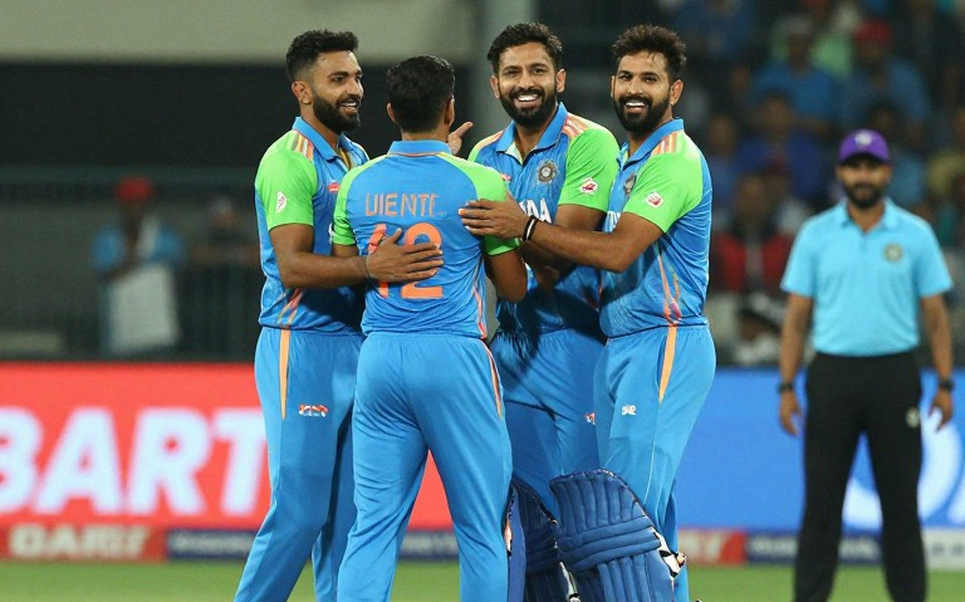 ব্লকচেইনের খাতায় ক্রিকেটের সত্য: এশিয়ার ফ্র্যাঞ্চাইজি ডেটা, ফ্যান টোকেন আর অকাট্য প্রমাণের হিসাব