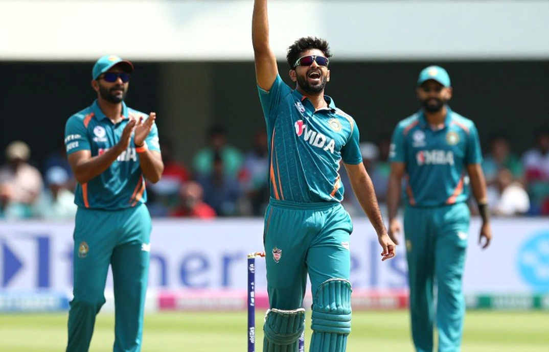 ফ্র্যাঞ্চাইজি উইন্ডোর খাতা: বাংলাদেশি বোলারদের দাম, এনওসি-র ঘড়ি আর দল গঠনের আসল যুক্তি