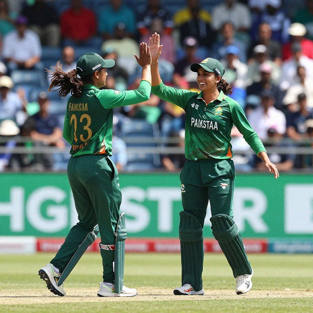 ছাব্বিশ ক্যাচের রেকর্ড: তিলক ভার্মার হাত, নাকি ক্যালেন্ডারের হিসাব?