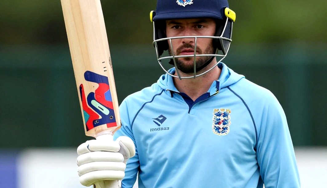 In the Cricket Transfer Window the Real Story Is the Contract, Not the Rumour: The Phone That Doesn't Ring Is the Signal In the Cricket Transfer Window the Real Story Is the Contract, Not the Rumour: The Phone That Doesn't Ring Is the Signal