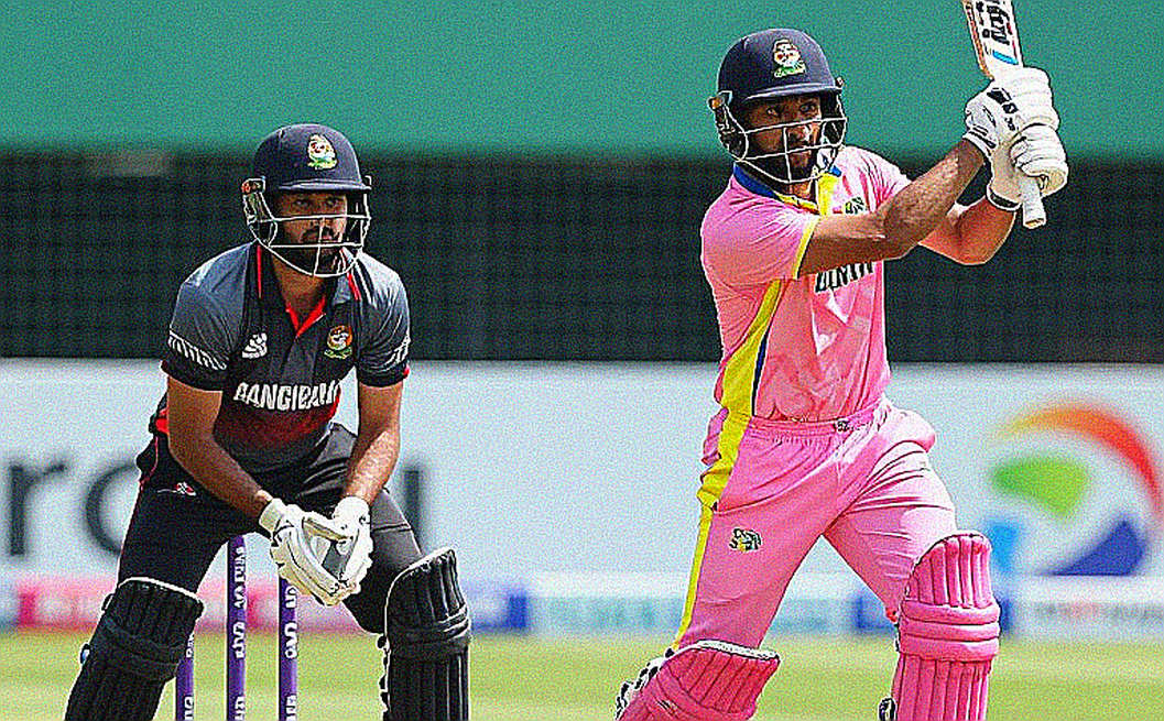 Jimmy Adams Leaves Hampshire: The One-Club Man the World Keeps Misidentifying