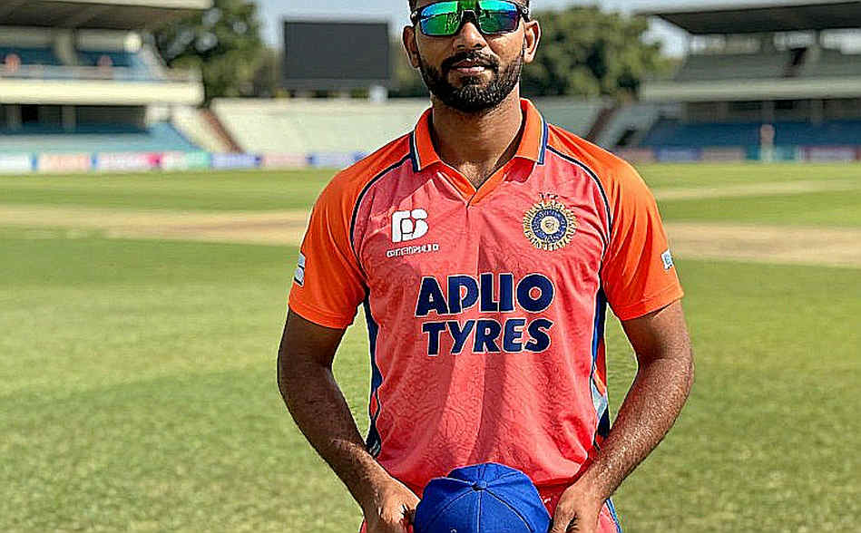 Integrity of the Decision Log: The Case for Blockchain-Backed Records in Cricket Officiating Integrity of the Decision Log: The Case for Blockchain-Backed Records in Cricket Officiating