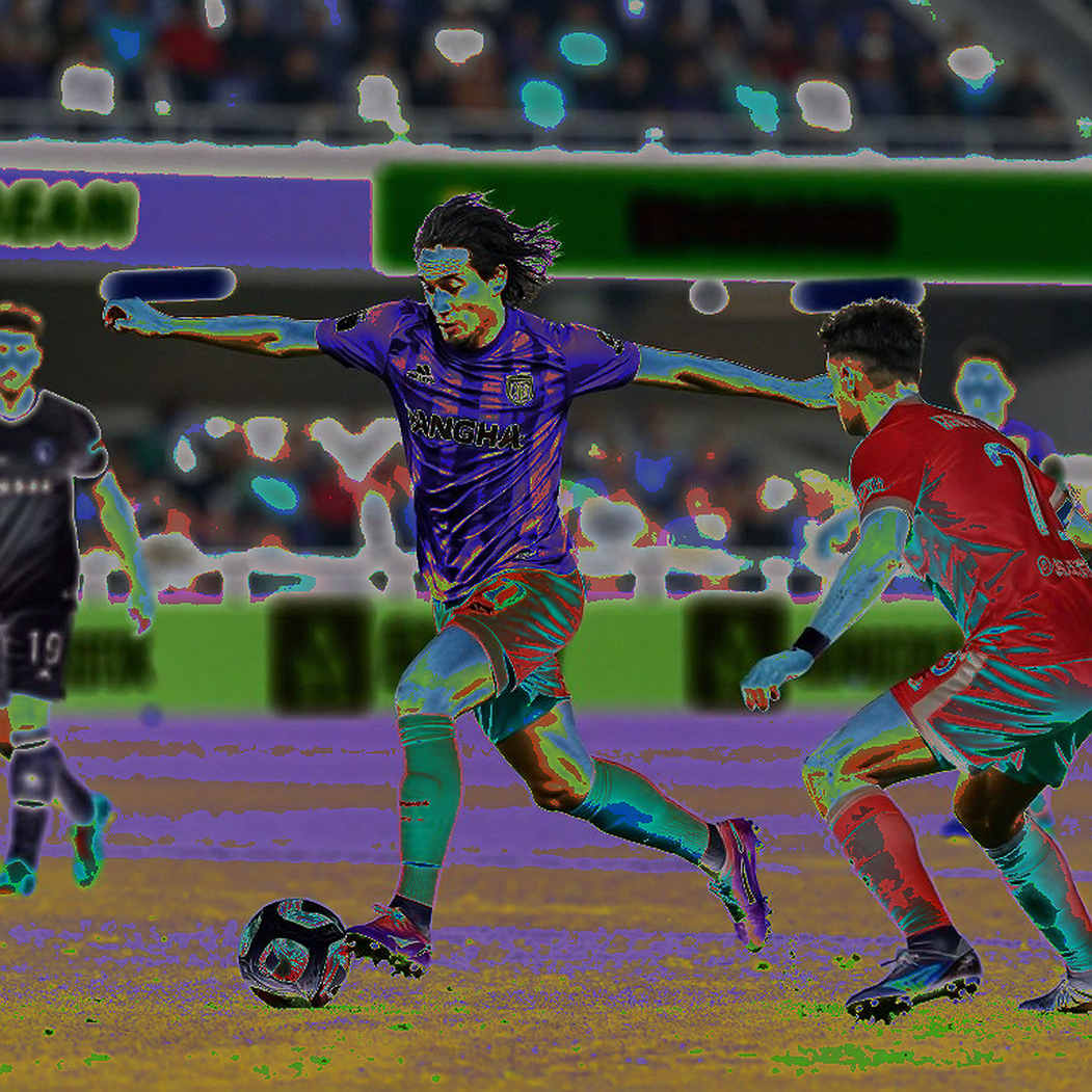 Football's Data Chain: From xG to Transfers — Has the On-Chain Verification Era Begun?