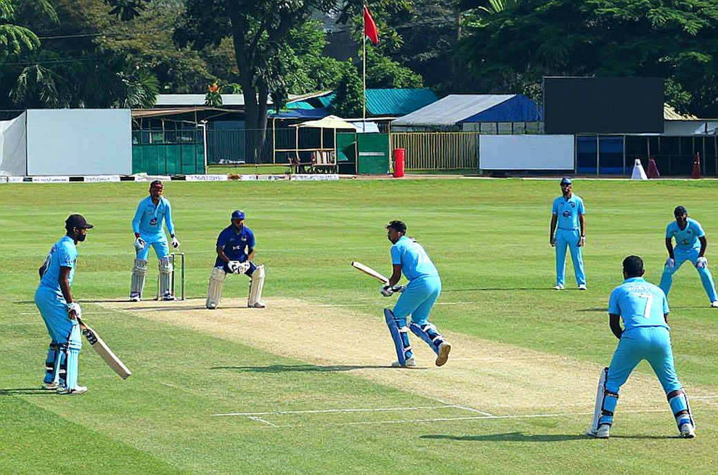 এক লাখ ত্রিশ হাজার নীরবতা: আহমেদাবাদের ফাইনাল এবং পরাজয়ের উত্তরাধিকার