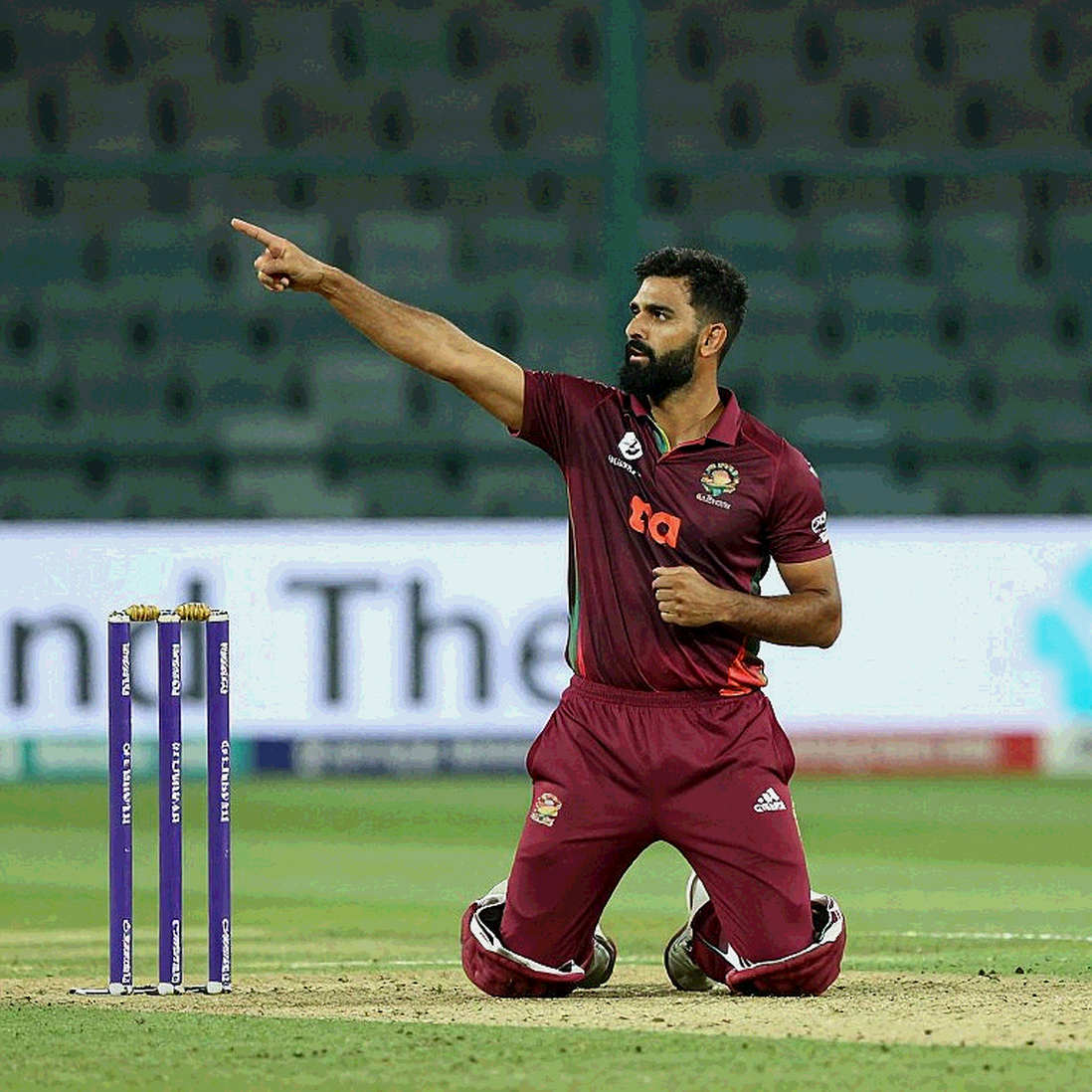 Pakistan's Split Captaincy: The Weight on Shaheen, the Clock in Farhan's Hands Pakistan's Split Captaincy: The Weight on Shaheen, the Clock in Farhan's Hands
